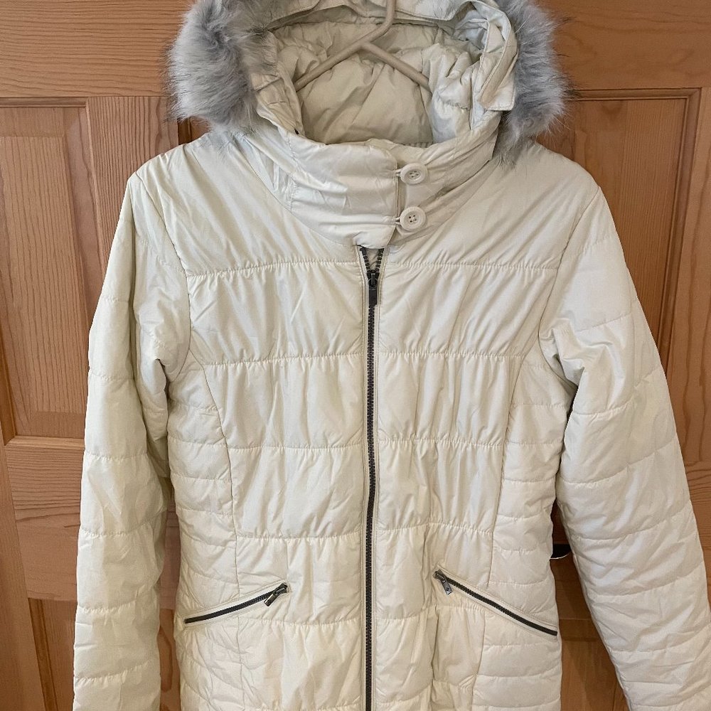 Columbia Womens sports Jacket Size medium, White